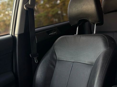 Used 2011 Subaru Forester 2.5X Touring image 37