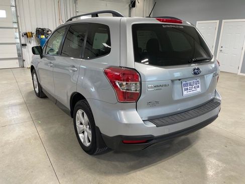 Used 2015 Subaru Forester 2.5i Premium w/ All-Weather Package AWD/4WD image 5