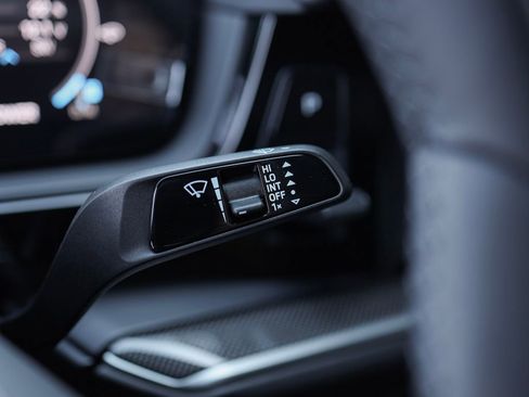 New 2025 Porsche Cayenne Turbo image 22