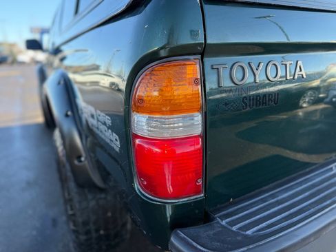 Used 2003 Toyota Tacoma 4x4 Xtracab V6 image 30