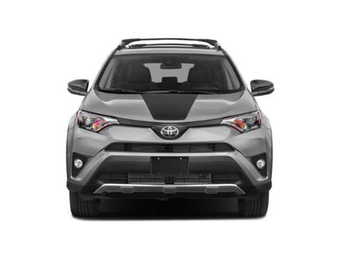 Certified 2018 Toyota RAV4 XLE AWD/4WD image 4