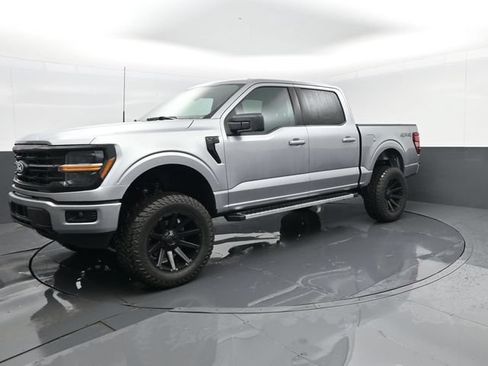 Used 2025 Ford F150 XLT w/ Equipment Group 301A Standard AWD/4WD image 2