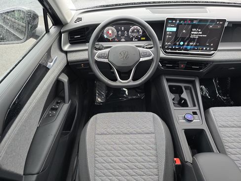 New 2026 Volkswagen Tiguan S image 17
