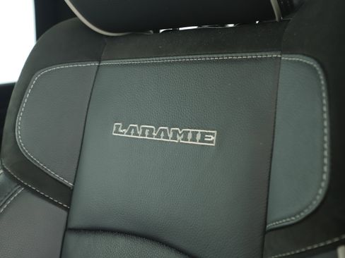 Used 2024 RAM 2500 Laramie w/ Sport Appearance Package image 18