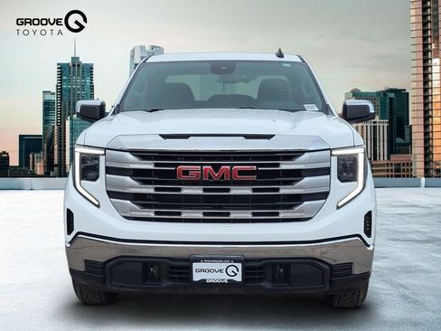 Used 2023 GMC Sierra 1500 SLE AWD/4WD image 9