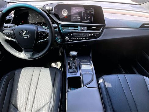 Used 2022 Lexus ES 350 F Sport w/ Accessory Package 2 FWD image 16