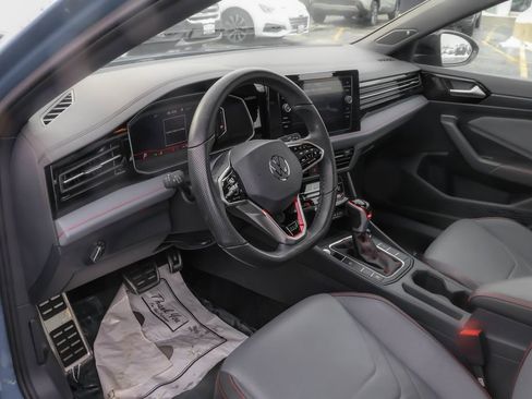 Used 2025 Volkswagen Jetta GLI Autobahn w/ GLI Black Package image 16