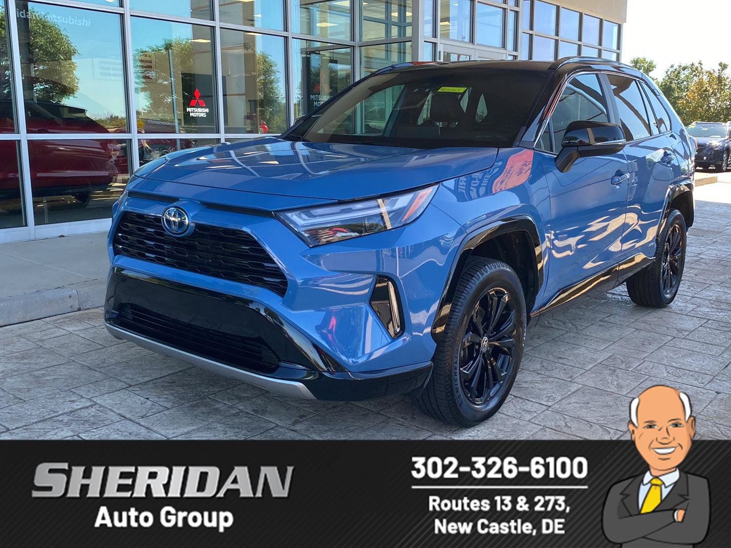 Used 2022 Toyota RAV4 XSE w/ XSE Grade Weather Package AWD/4WD image 1