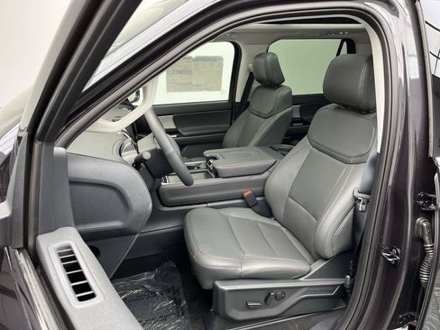 New 2025 Ford Expedition Max Active AWD/4WD image 10