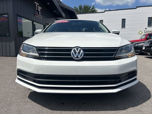 Used 2015 Volkswagen Jetta SE FWD image 9