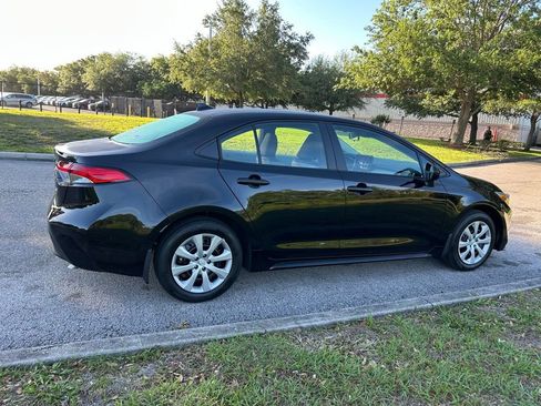 Used 2026 Toyota Corolla LE image 5