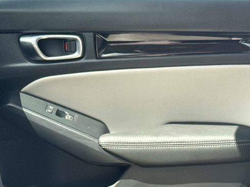 Used 2024 Honda Civic EX-L image 20