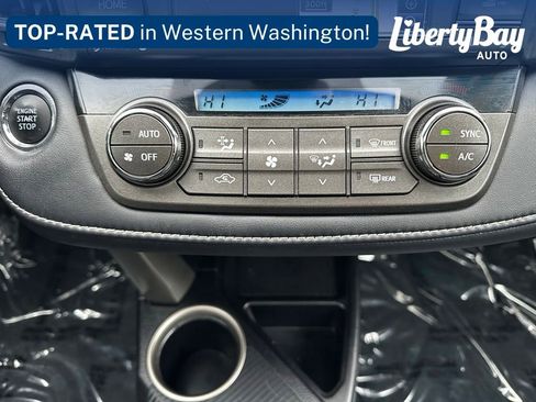 Used 2014 Toyota RAV4 Limited w/ Technology Package AWD/4WD image 25