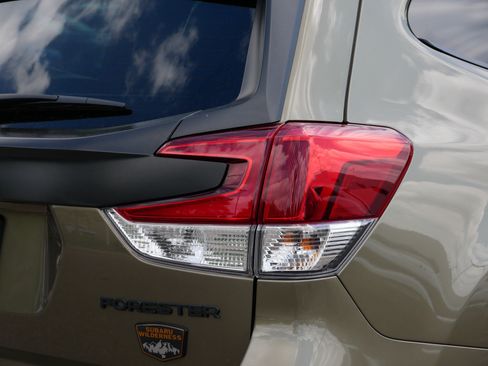 Certified 2023 Subaru Forester Wilderness AWD/4WD image 17