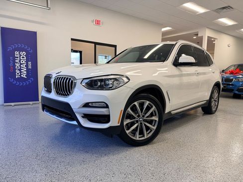 Used 2019 BMW X3 sDrive30i w/ Convenience Package image 2