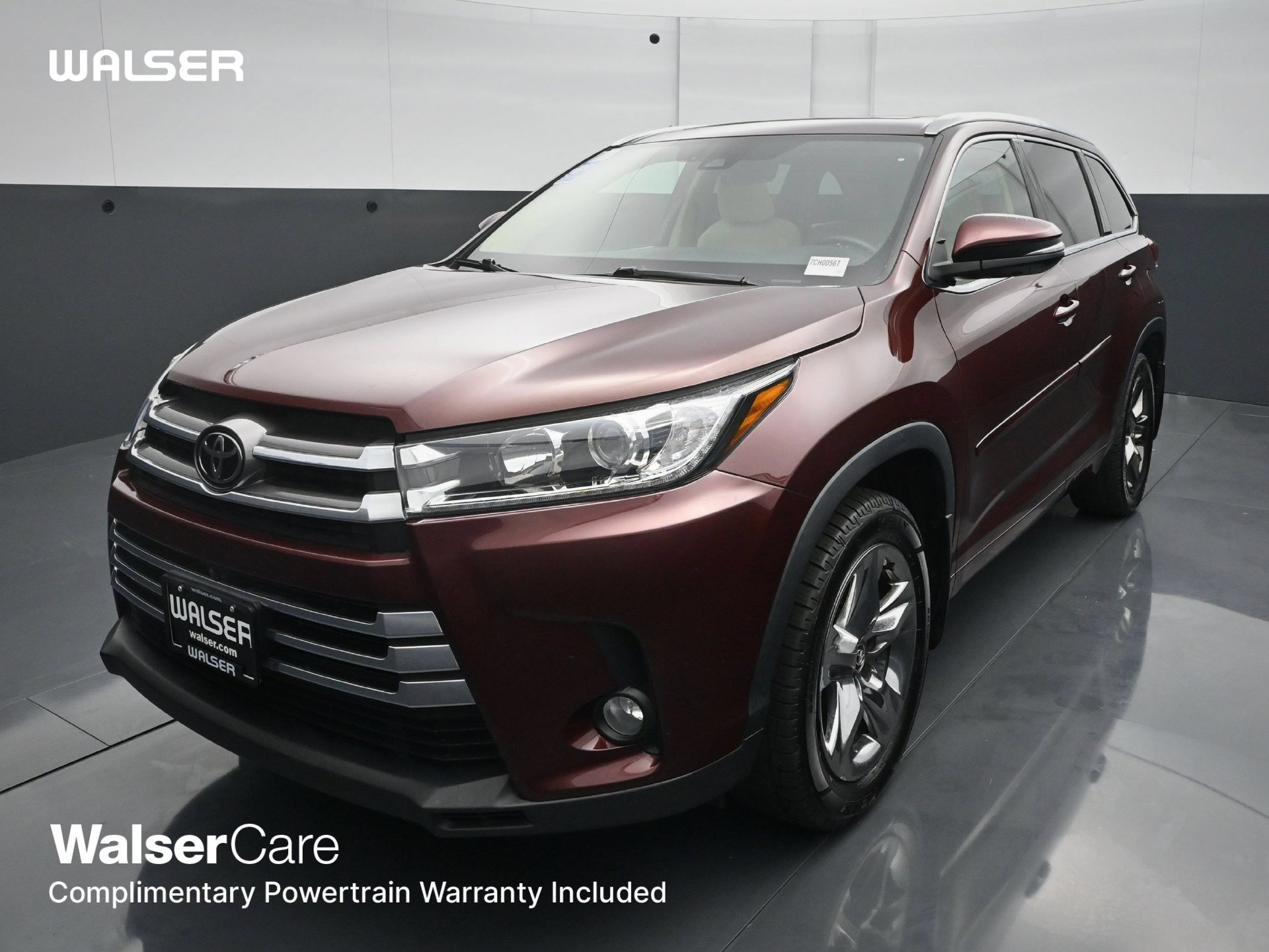 Used 2018 Toyota Highlander Limited Platinum w/ Carpet Mat Package (TMS) AWD/4WD image 1