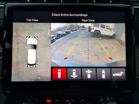 Certified 2022 Jeep Grand Cherokee Summit w/ Adv Protech Group IV image 23