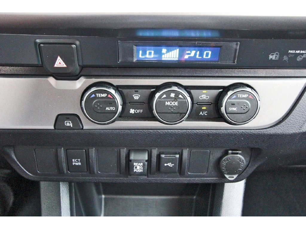 Used 2022 Toyota Tacoma SR5 RWD image 27