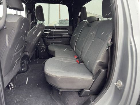 Used 2022 RAM 3500 Big Horn w/ Level A Equipment Group image 21