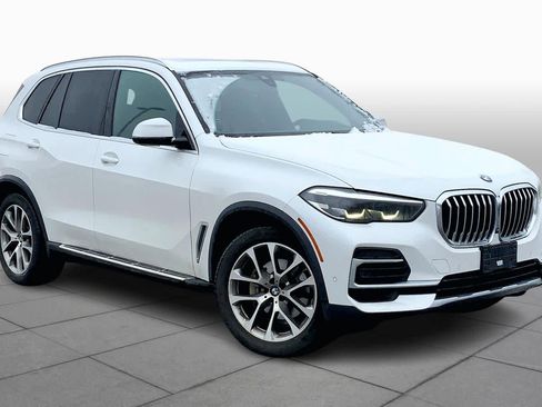 Used 2022 BMW X5 xDrive40i w/ Premium Package image 2
