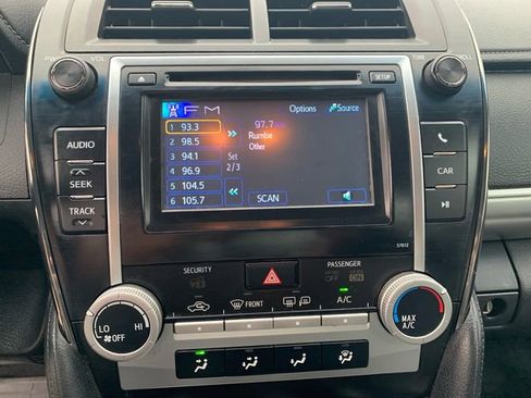 Used 2012 Toyota Camry SE image 24