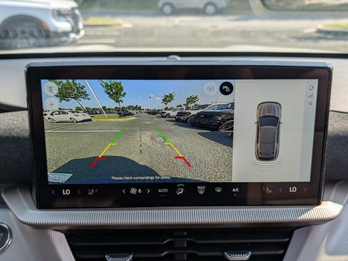 New 2025 Ford Explorer Active w/ Active Comfort Package image 27