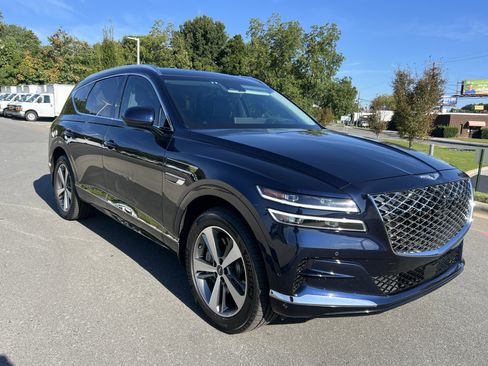 Used 2024 Genesis GV80 3.5T w/ Advanced Package image 11