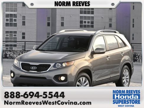 Used 2011 Kia Sorento 2WD image 1