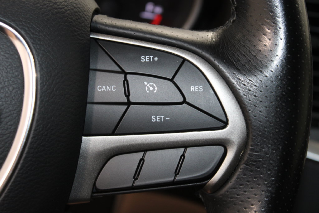 Used 2019 Dodge Durango SXT AWD/4WD image 34