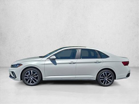 New 2026 Volkswagen Jetta SE FWD image 9