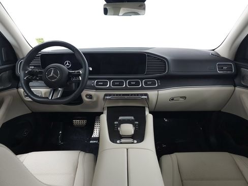 Certified 2026 Mercedes-Benz GLS 450 4MATIC image 27