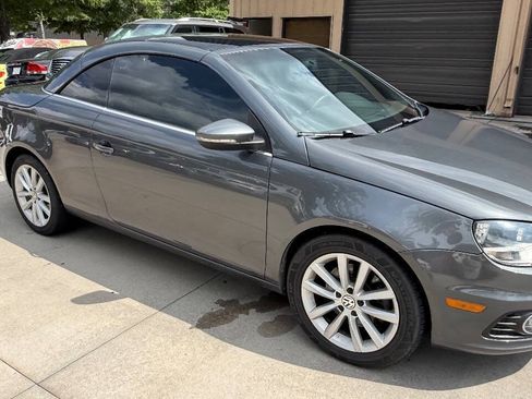 Used 2012 Volkswagen Eos Komfort FWD image 62
