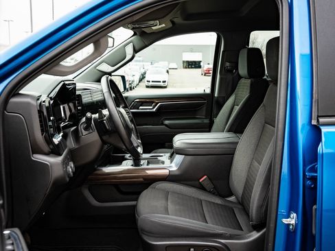 Used 2024 Chevrolet Silverado 1500 RST w/ Z71 Off-Road Package image 20