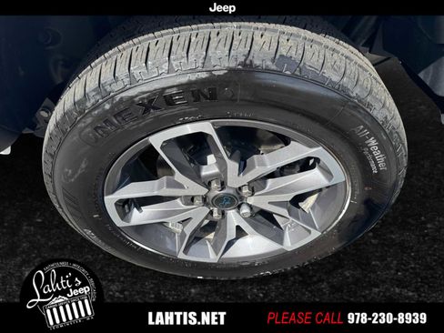 Used 2024 Jeep Wrangler Sport S w/ Convenience Group image 8