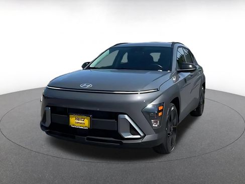 Used 2026 Hyundai Kona SEL Sport FWD image 5