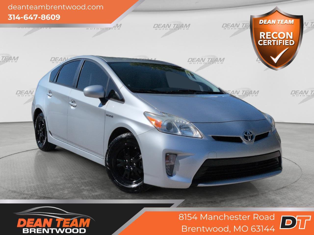 Used 2014 Toyota Prius Three FWD image 1