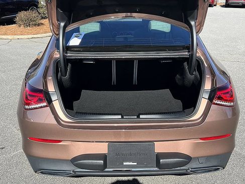 Used 2022 Mercedes-Benz CLA 250 CLA 250 image 15