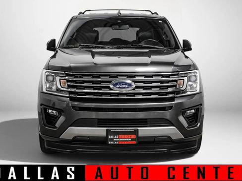 Used 2019 Ford Expedition XLT w/ Equipment Group 202A RWD image 2