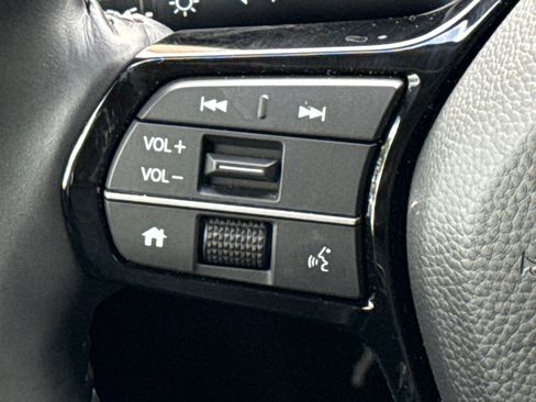 Used 2024 Honda HR-V EX-L image 18