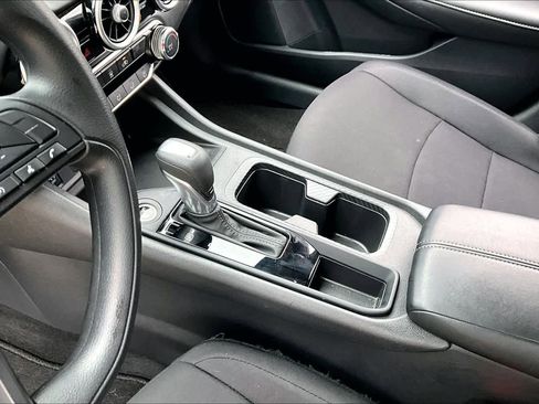 Certified 2025 Nissan Sentra S FWD image 15