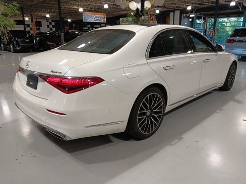Certified 2022 Mercedes-Benz S 500 4MATIC image 7
