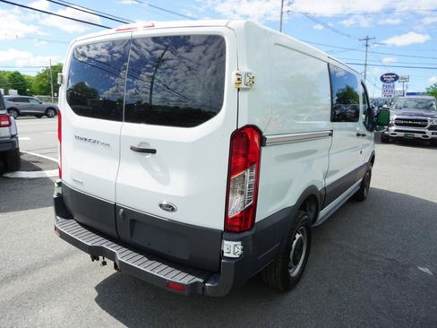 Used 2018 Ford Transit 250 130 Low Roof RWD image 6