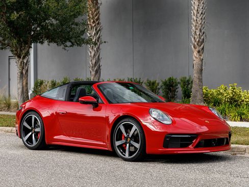 Used 2024 Porsche 911 Targa 4S image 5