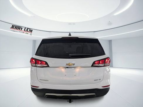 Used 2023 Chevrolet Equinox LT w/ LPO, Floor Liner Package AWD/4WD image 4