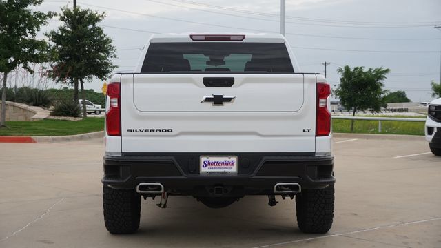 Used 2026 Chevrolet Silverado 1500 LT Trail Boss w/ LPO, Dark Essentials Package AWD/4WD image 8