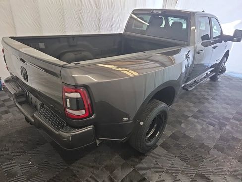 Used 2024 RAM 3500 Big Horn w/ Night Edition AWD/4WD image 4