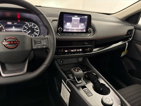 New 2026 Nissan Rogue SV image 18