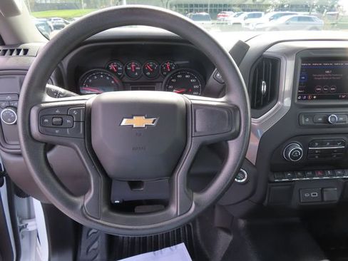 Used 2025 Chevrolet Silverado 1500 W/T image 15