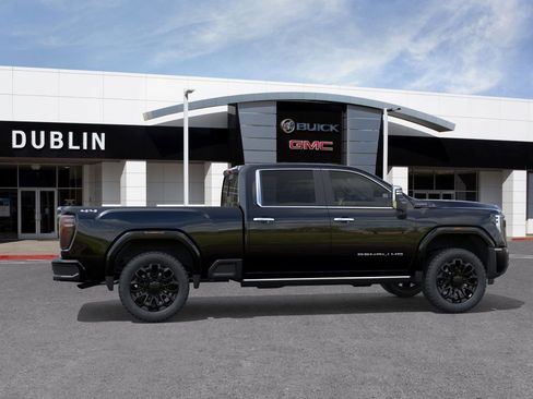 New 2026 GMC Sierra 2500 Denali Ultimate image 3