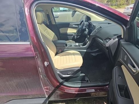 Used 2024 Ford Edge SEL w/ Convenience Package AWD/4WD image 6
